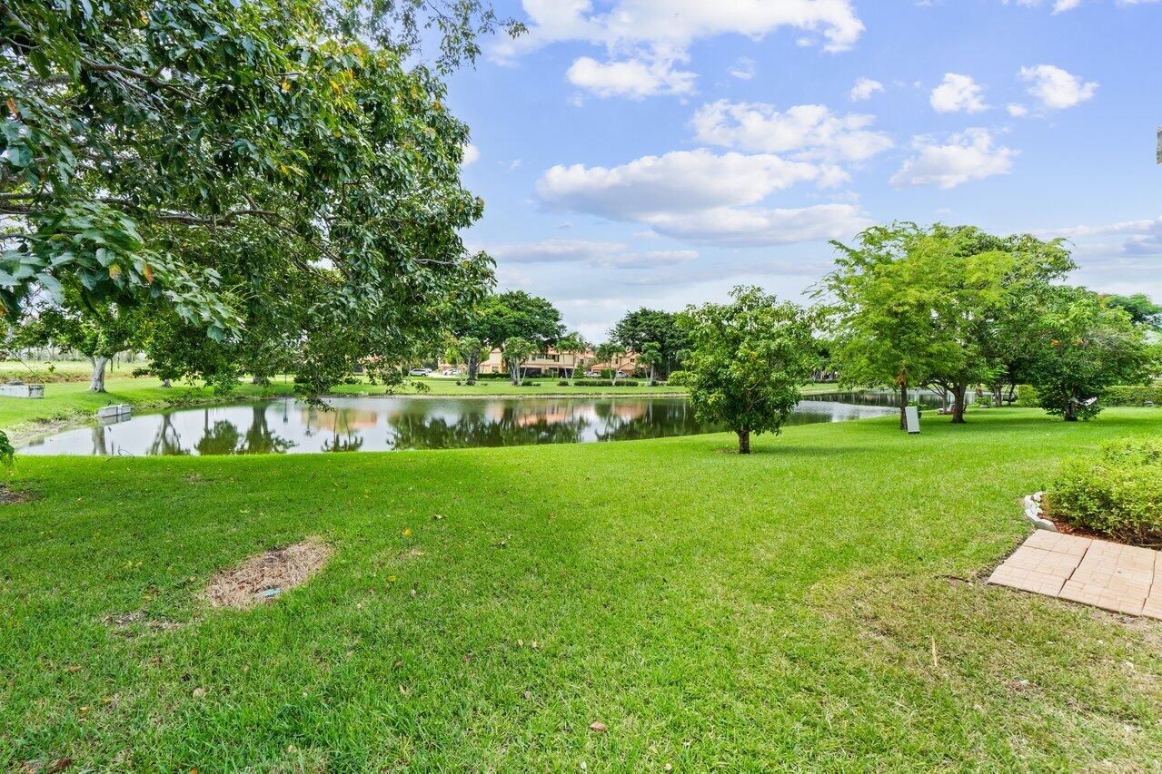 BOCA FONTANA - Residential Lease