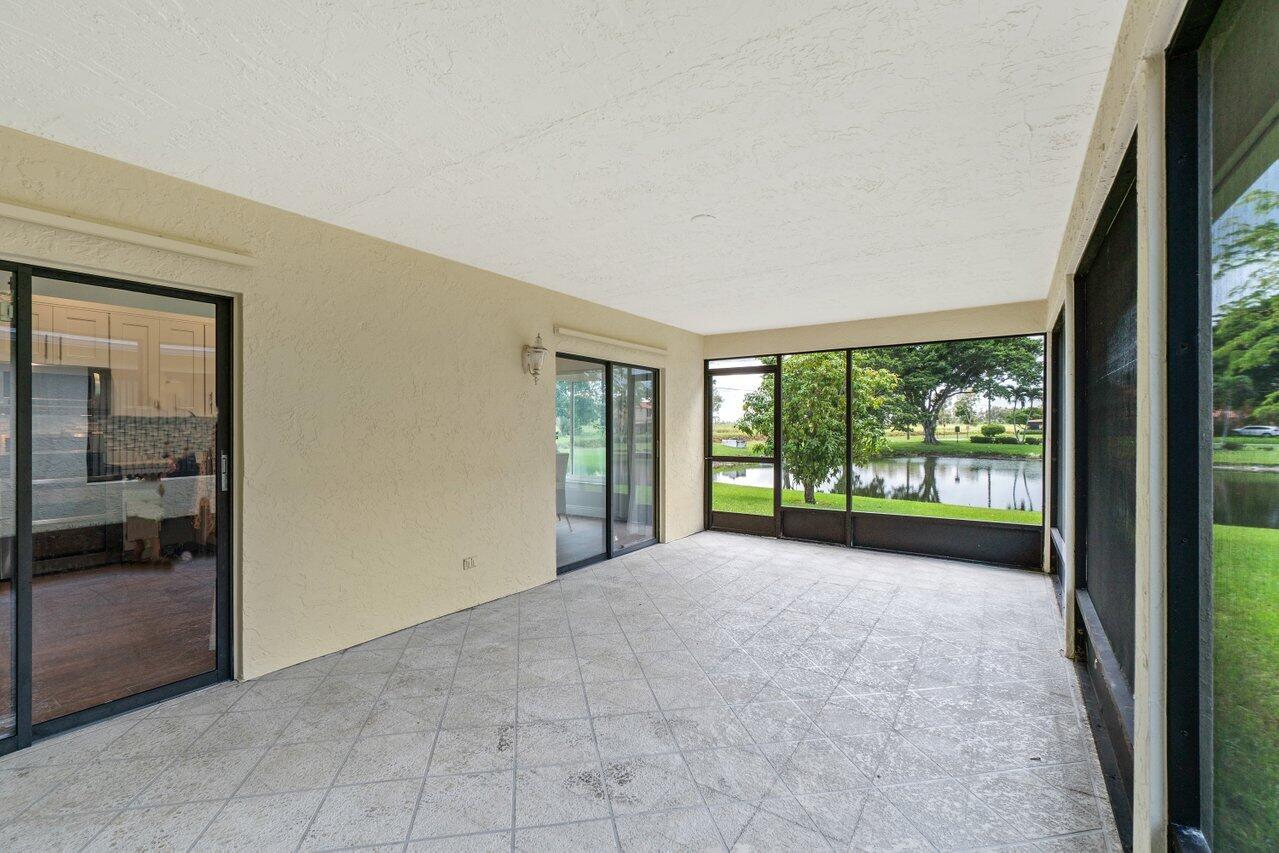 BOCA FONTANA - Residential Lease