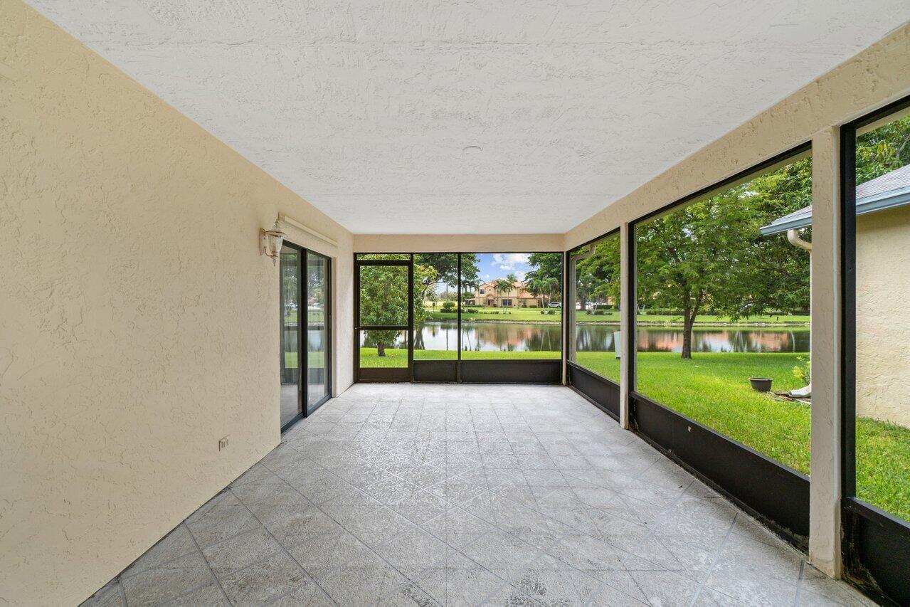 BOCA FONTANA - Residential Lease