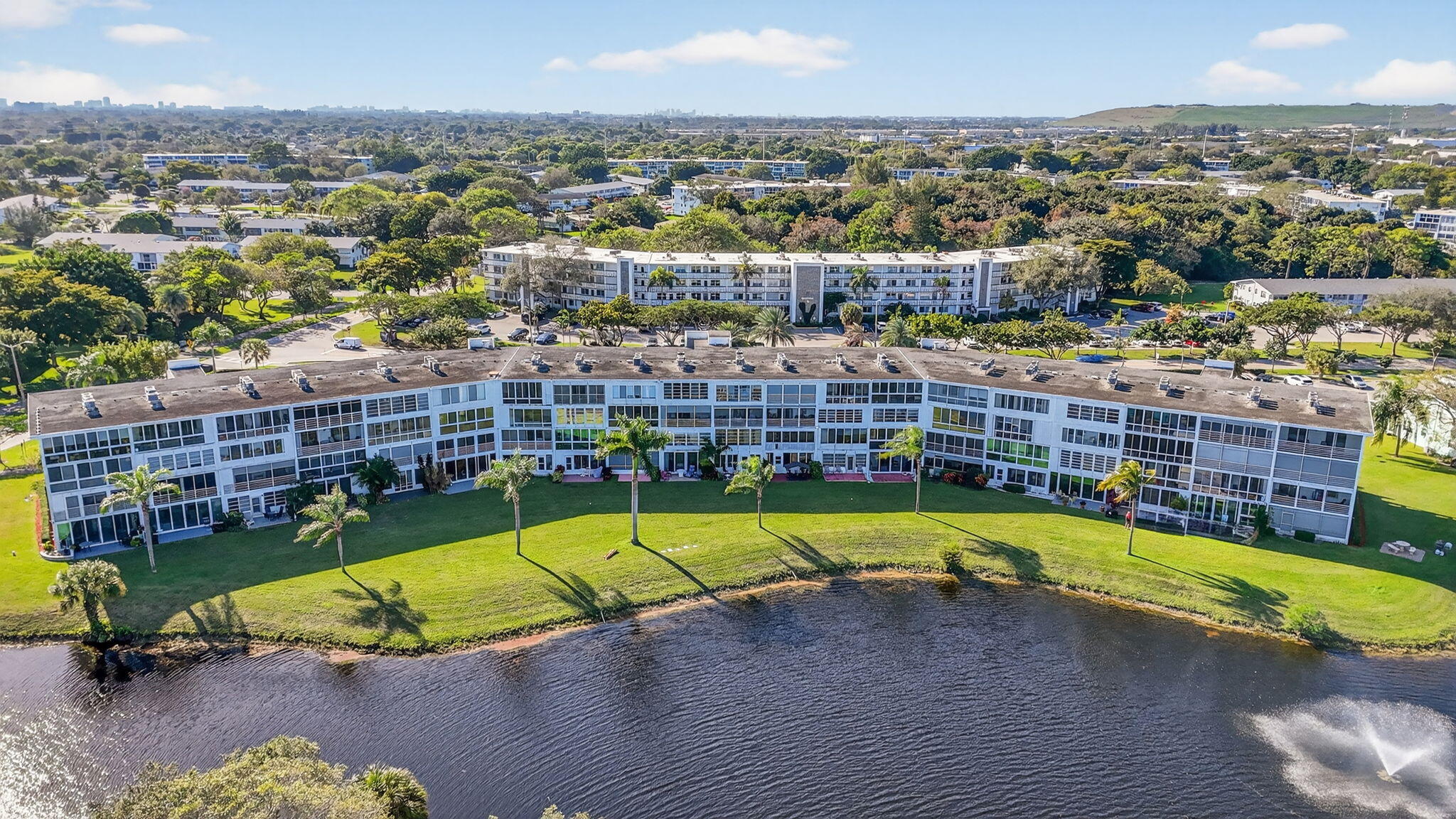 OAKRIDGE A CONDO - Residential