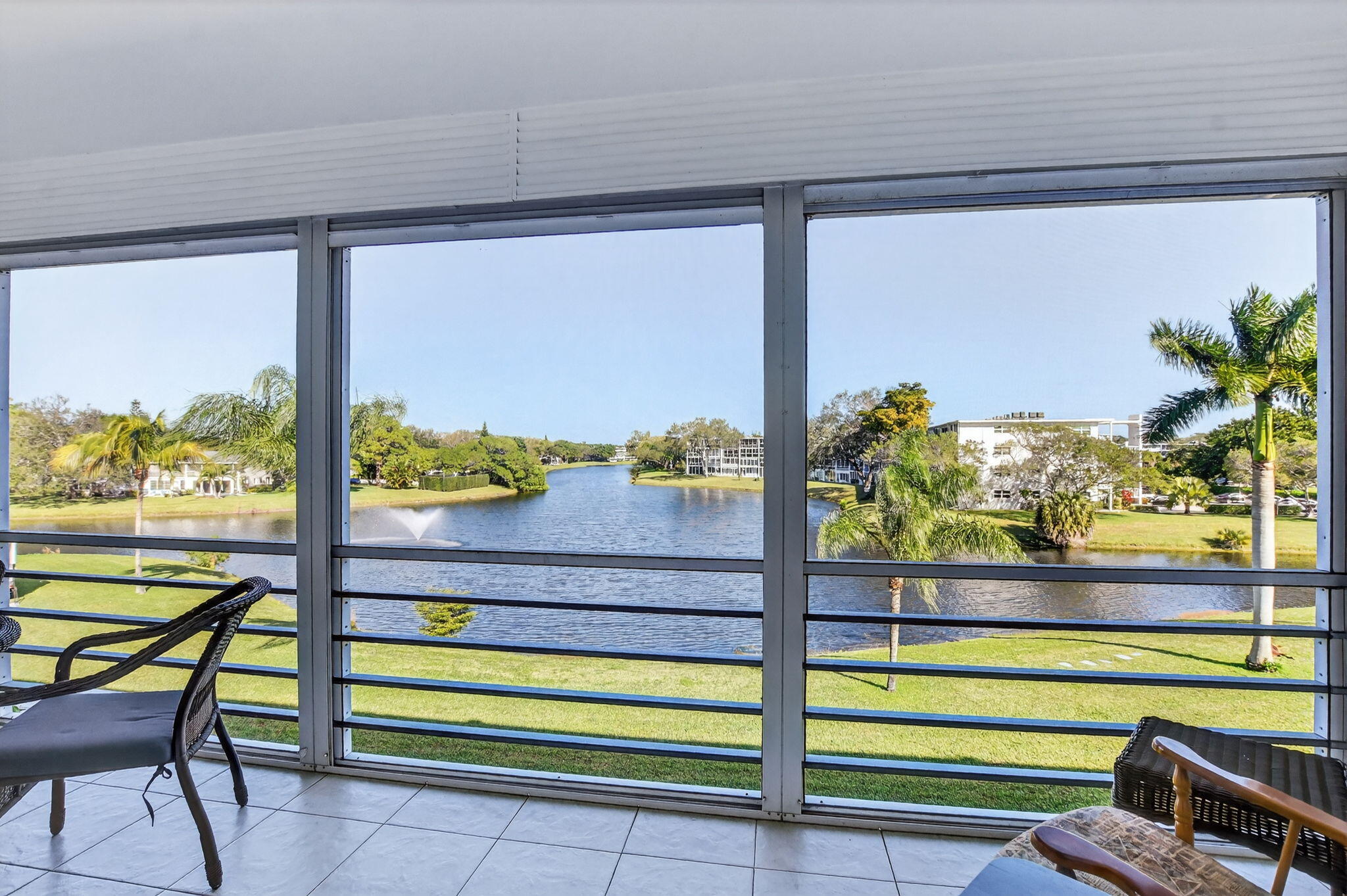 OAKRIDGE A CONDO - Residential