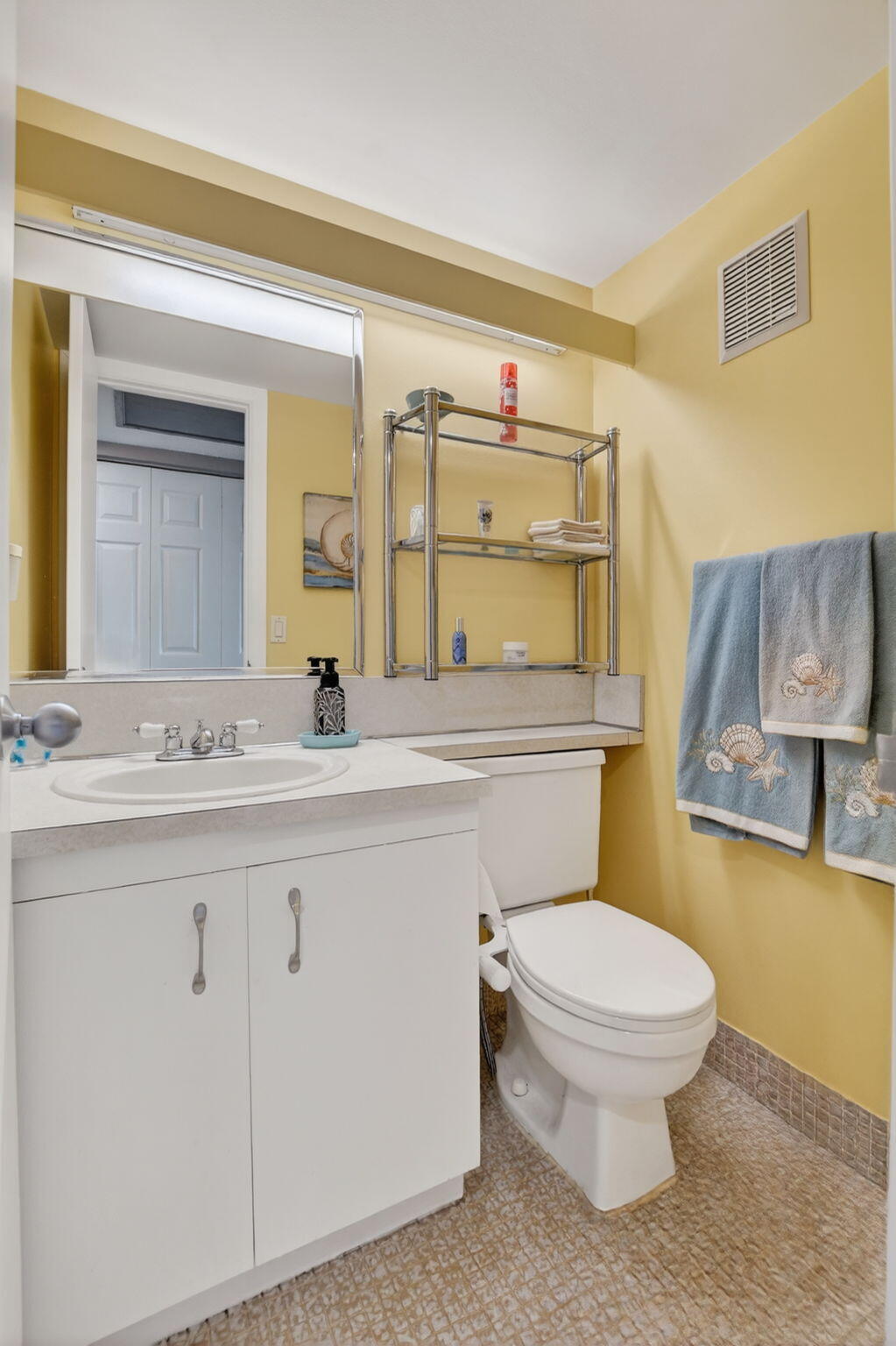 OAKRIDGE A CONDO - Residential