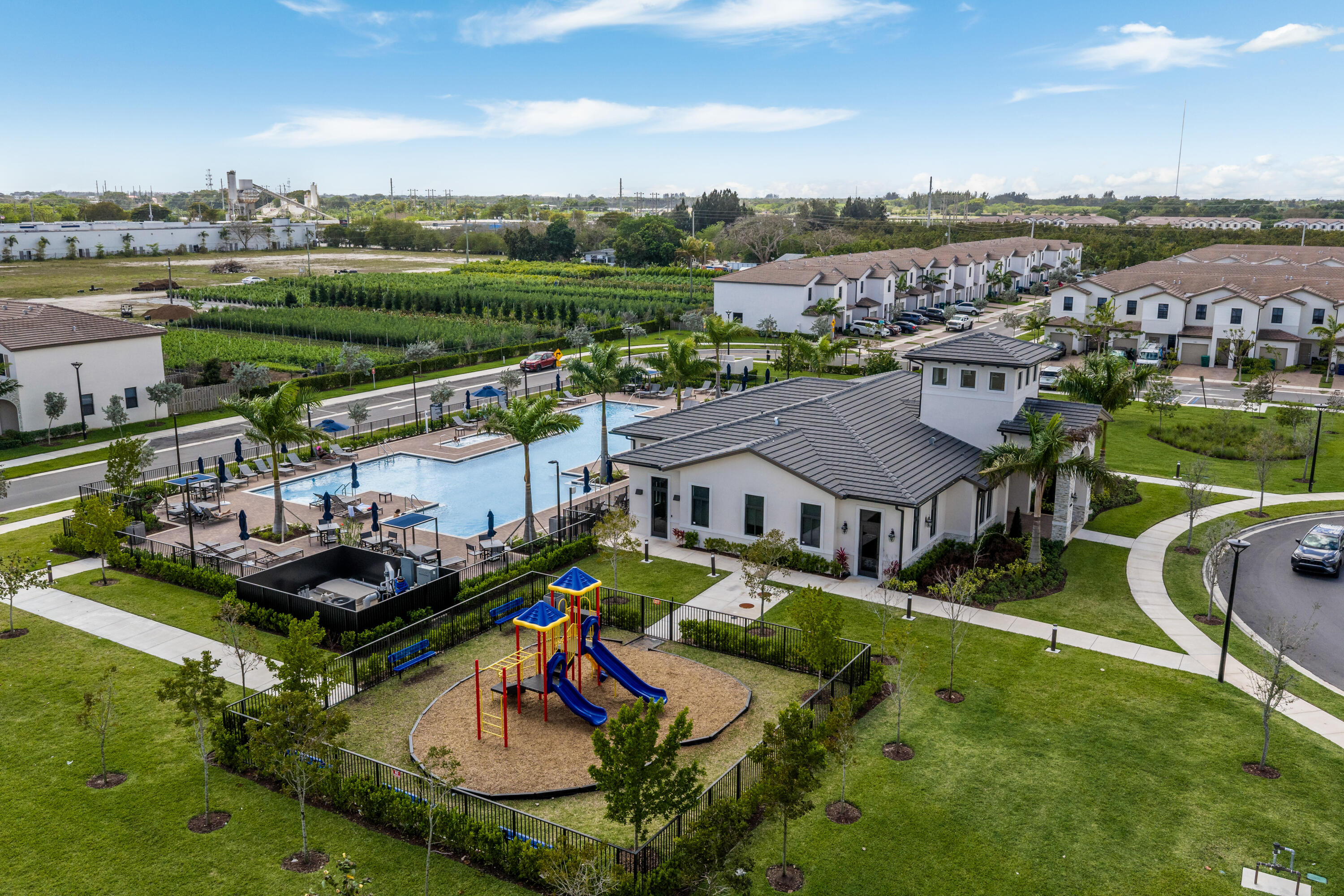 KENDALL ASSEMBLAGE SOUTH - Residential