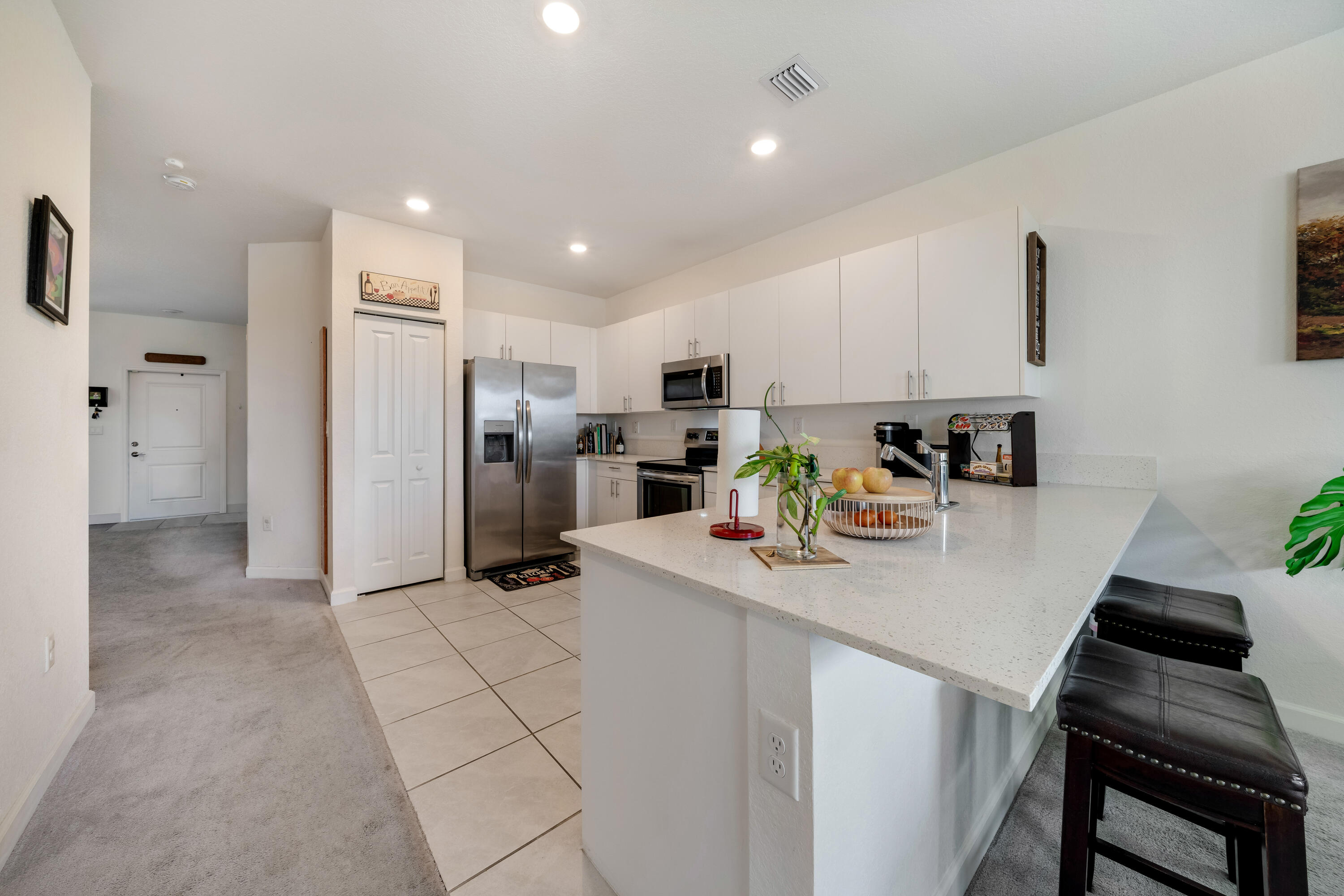 KENDALL ASSEMBLAGE SOUTH - Residential