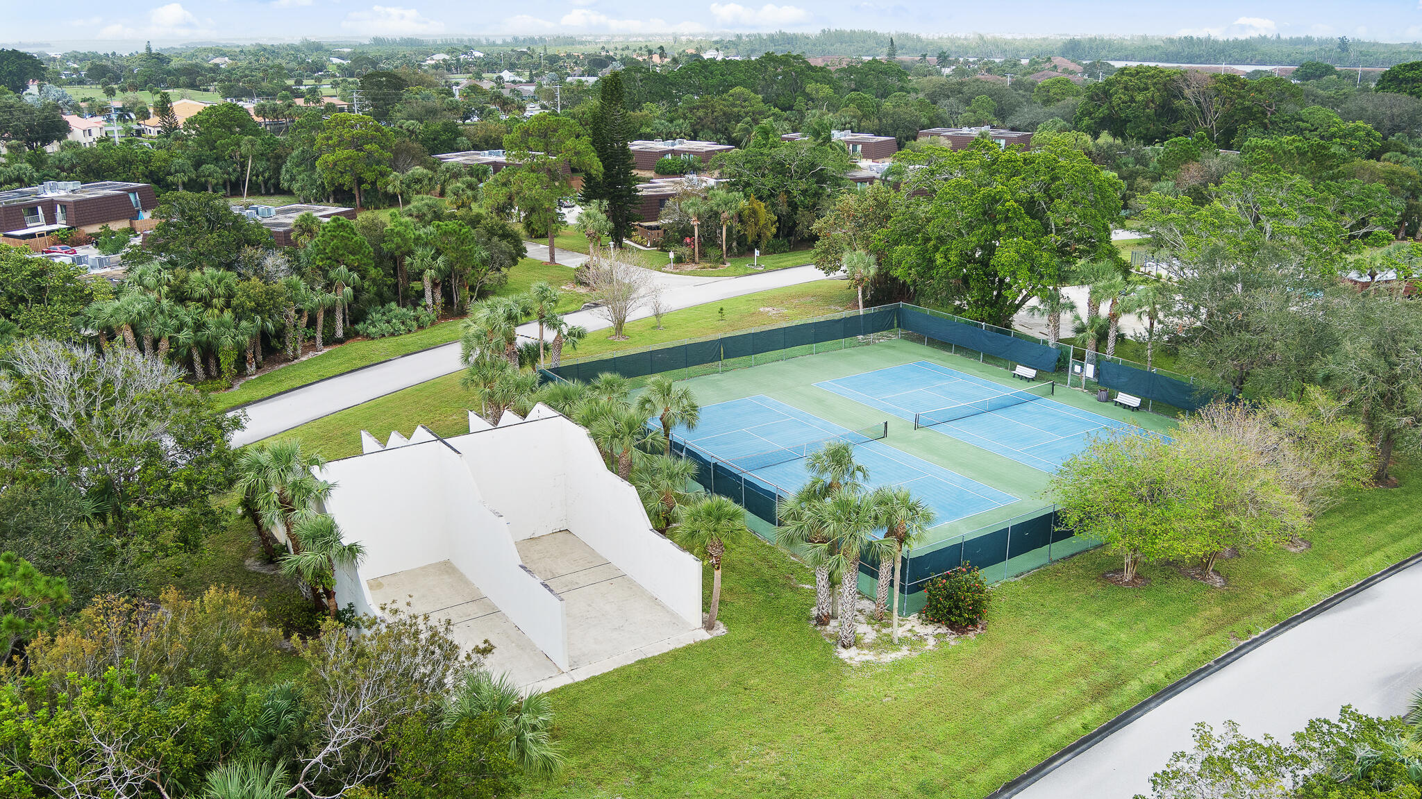 RIVER PINES - Residential