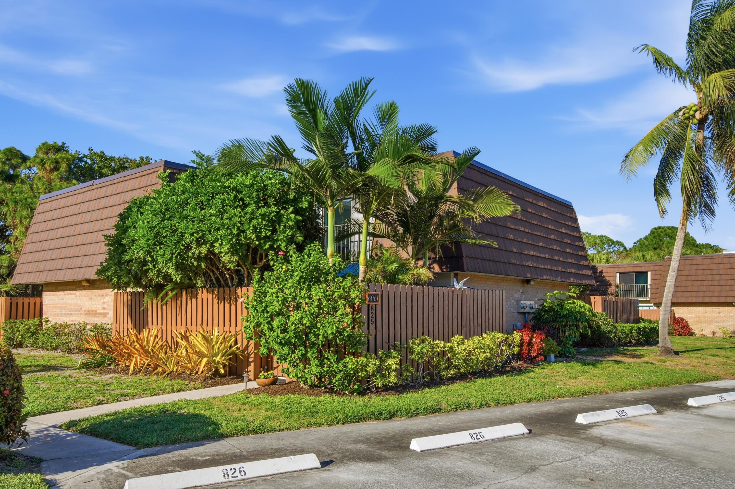 6061 SE Riverboat Drive 825