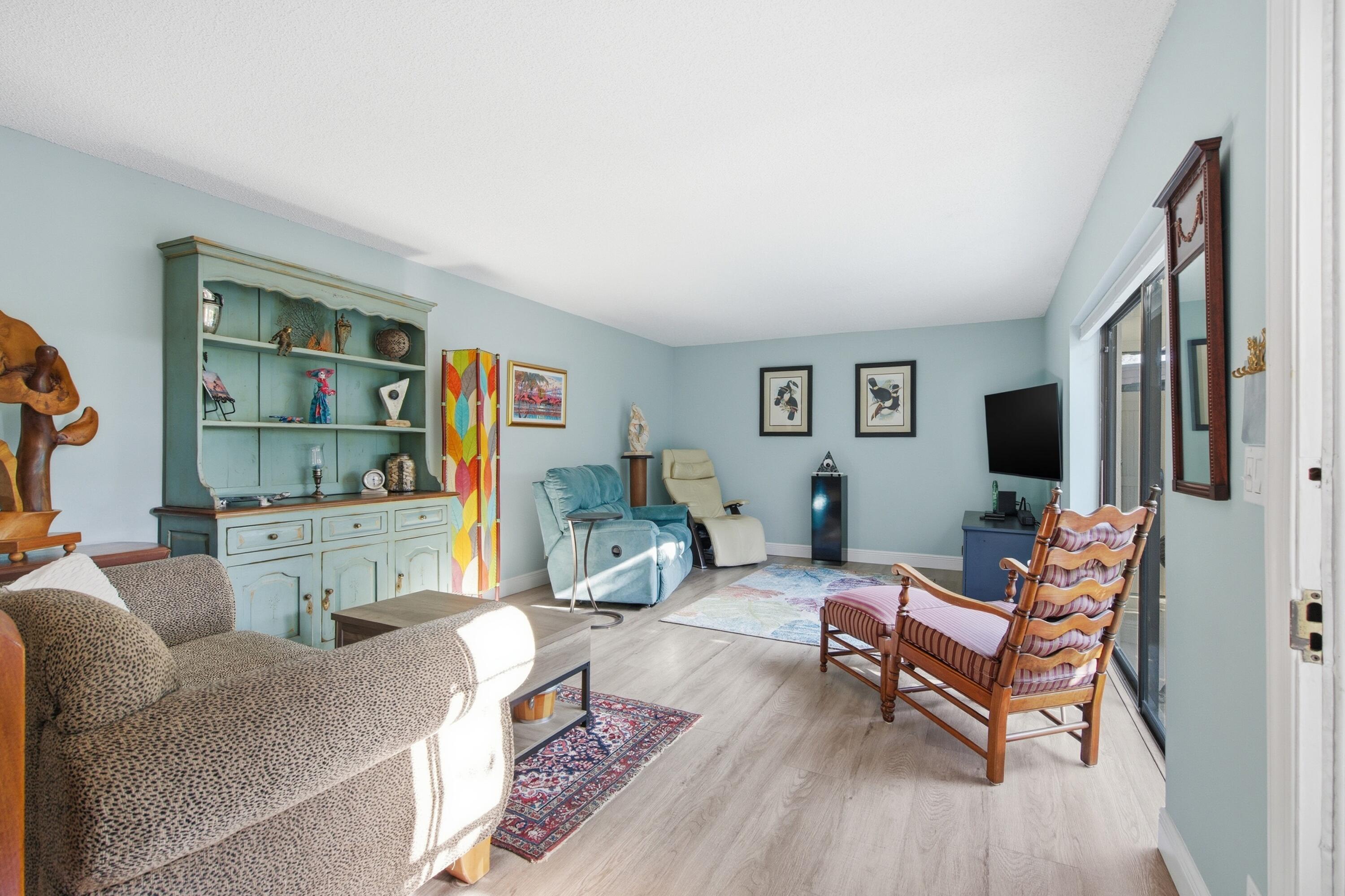 RIVER PINES - Residential