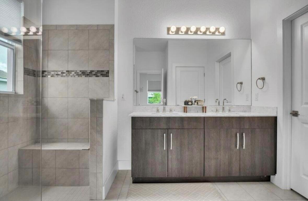 PARK CENTRAL AT CYPRESS K - Residential Lease