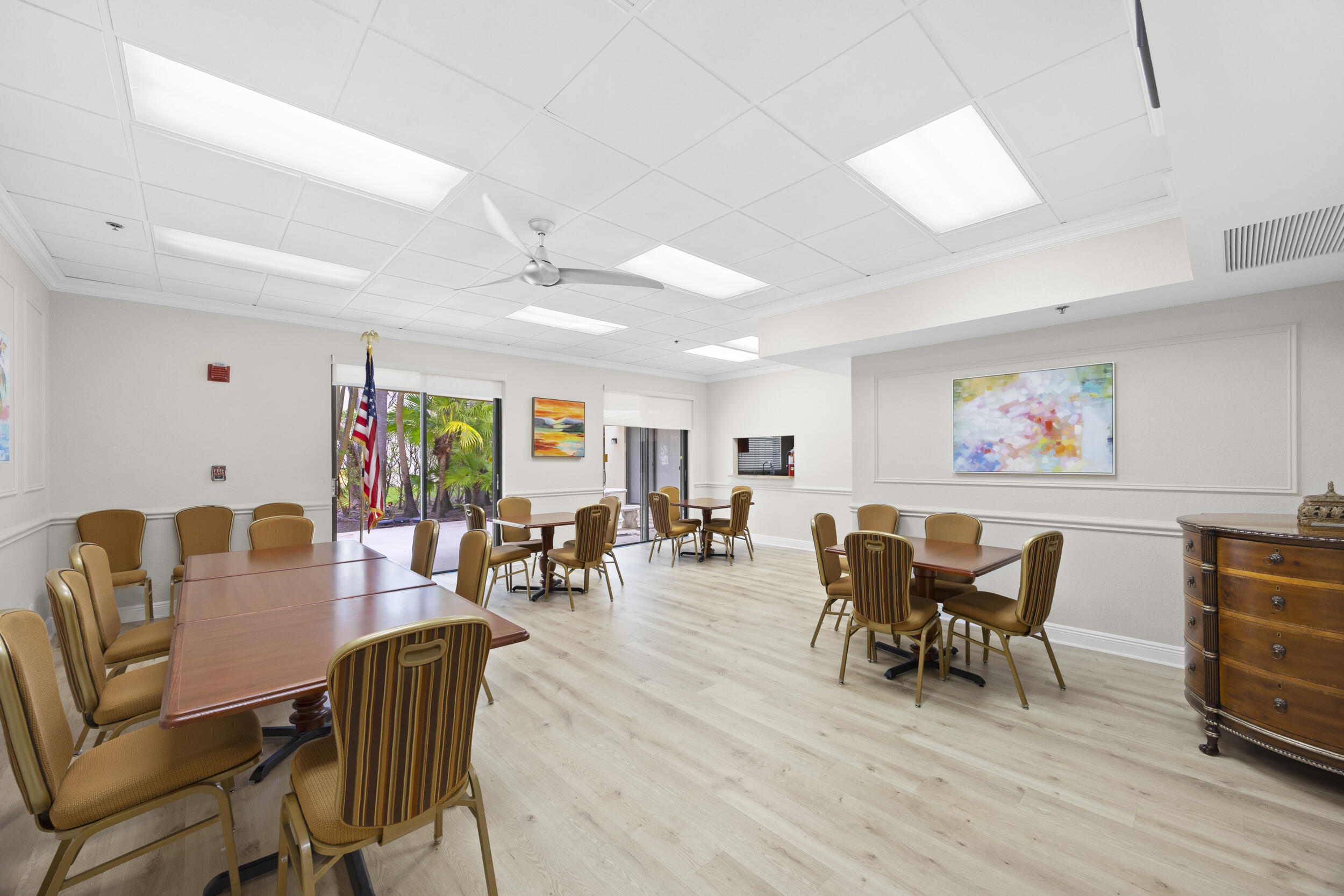 PALM CHASE LAKES CONDO - Residential