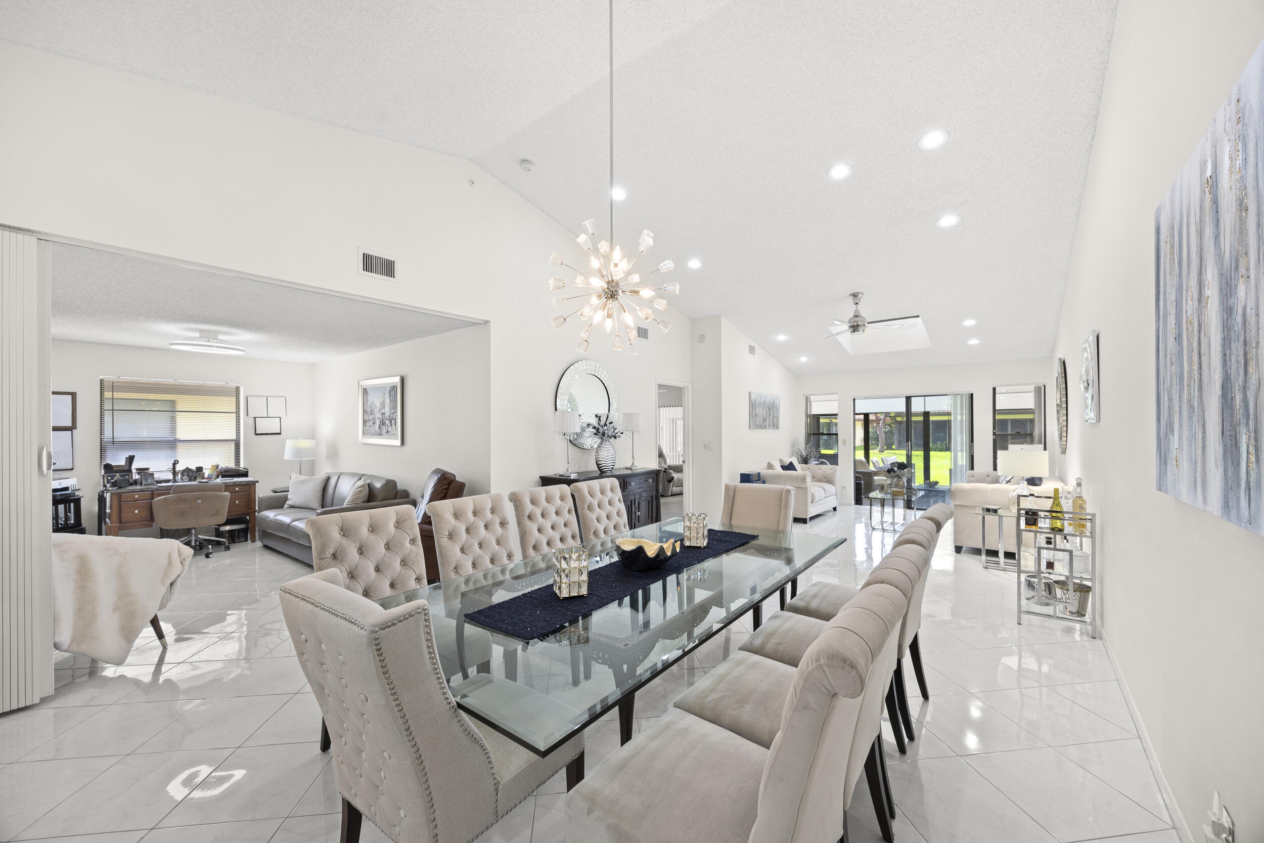 PALM CHASE LAKES CONDO - Residential