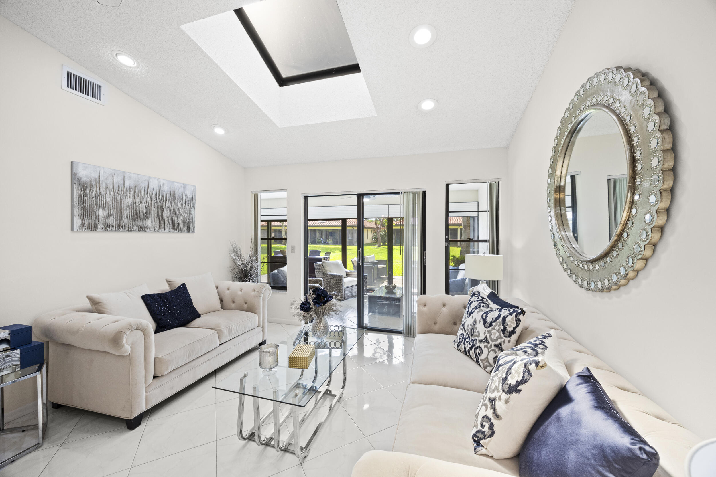 PALM CHASE LAKES CONDO - Residential