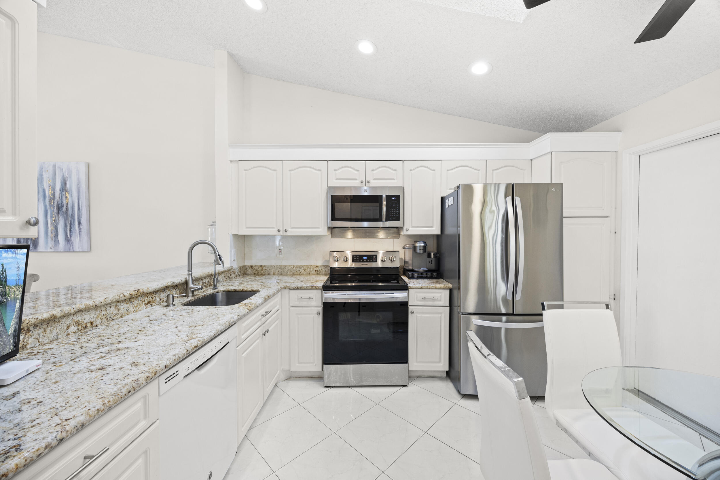 PALM CHASE LAKES CONDO - Residential