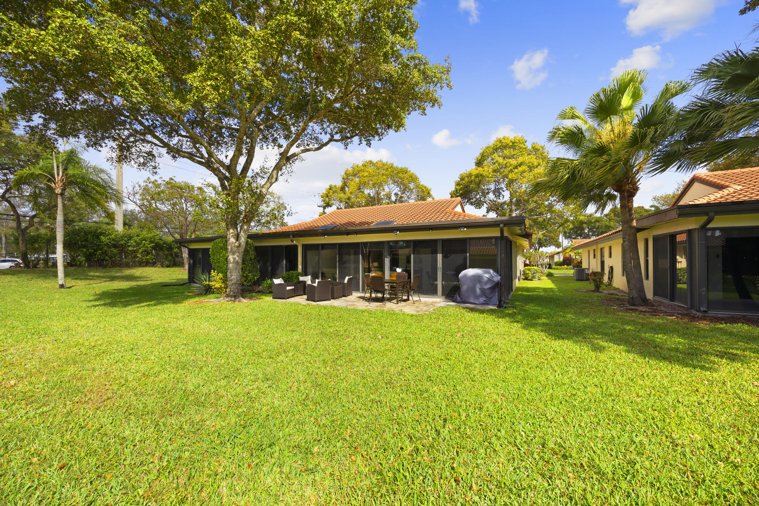 PALM CHASE LAKES CONDO - Residential