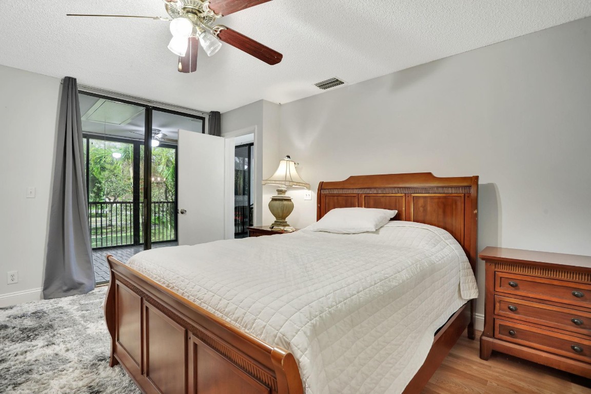 APPLEWOOD 2 - Residential