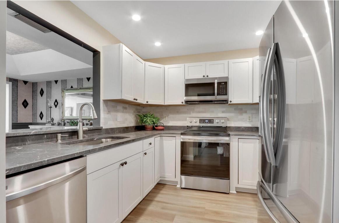 Mariner Sands - Residential