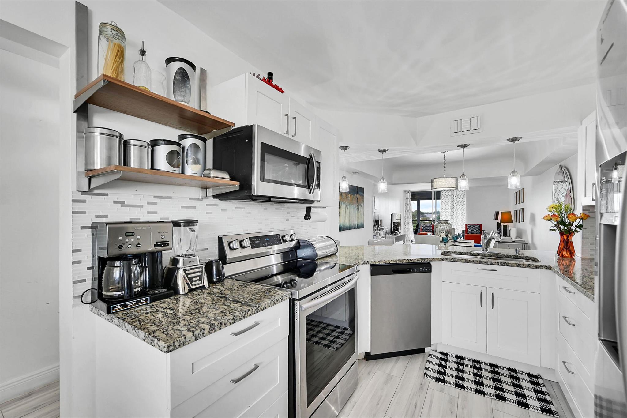 23277 Barwood Lane 403