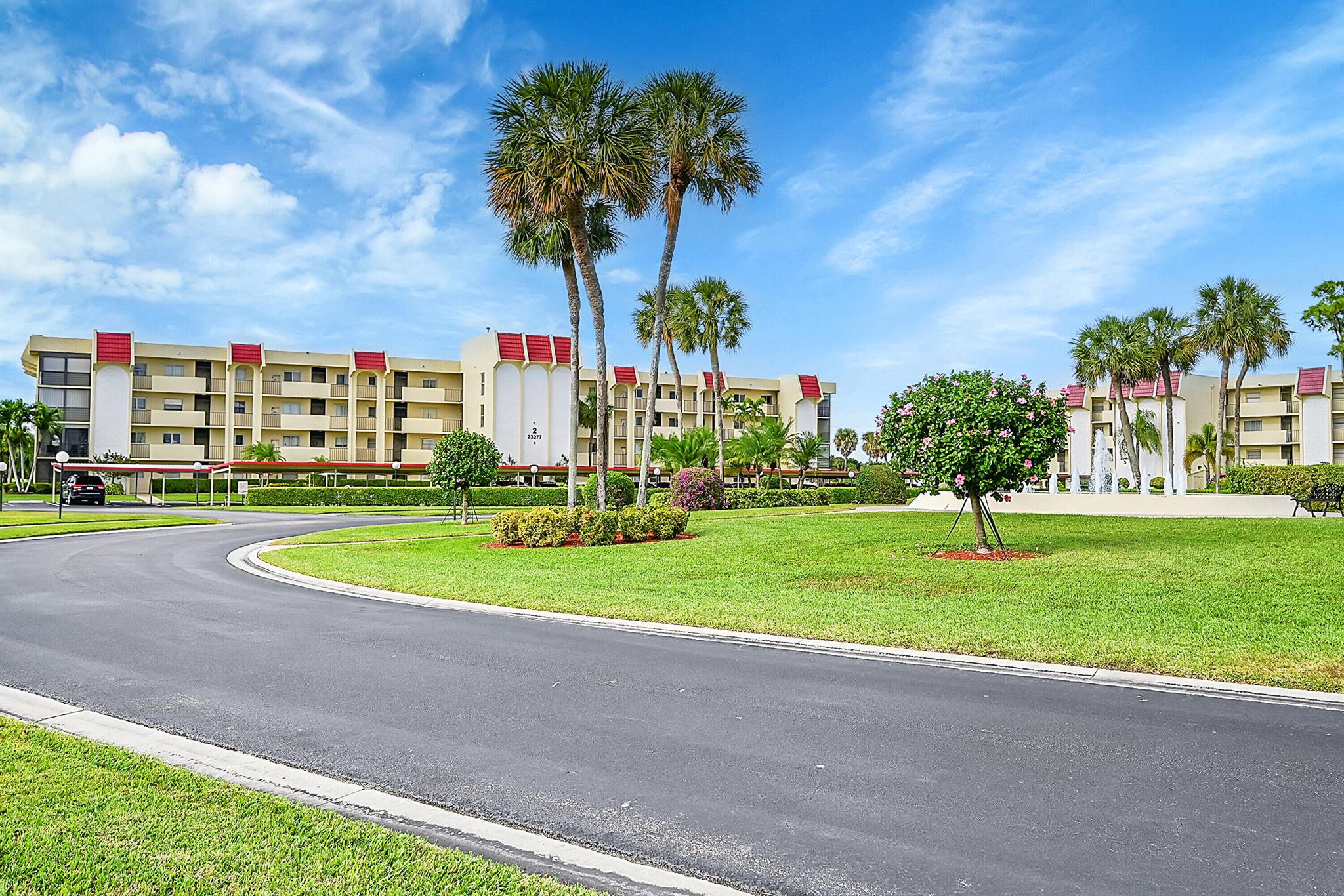 23277 Barwood Lane 403