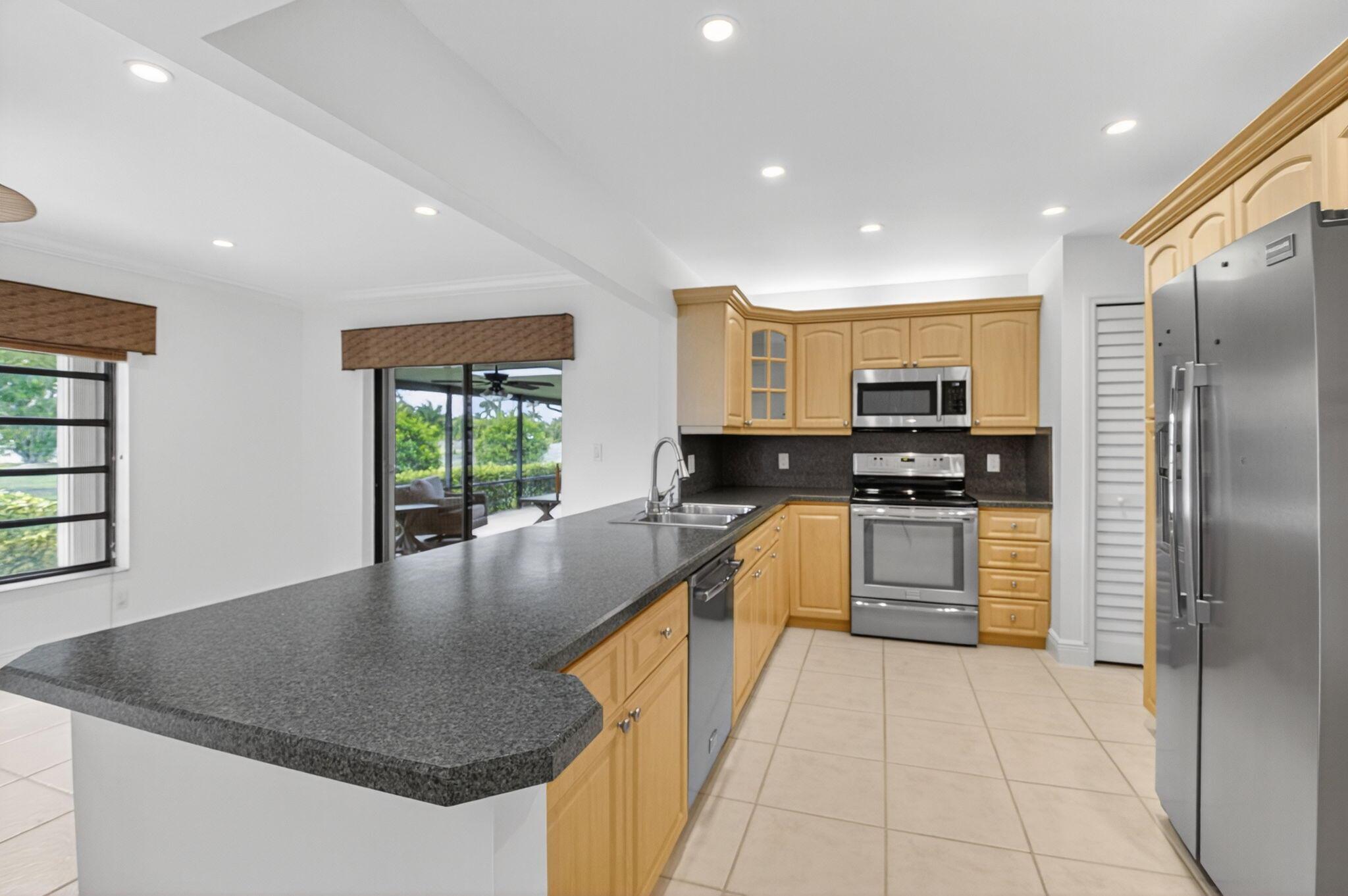 RIVIERA - Residential