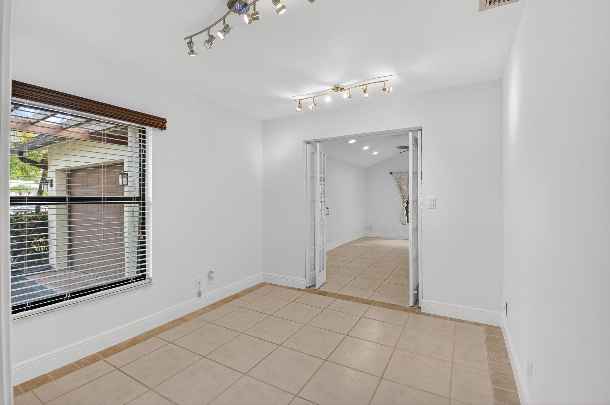 RIVIERA - Residential