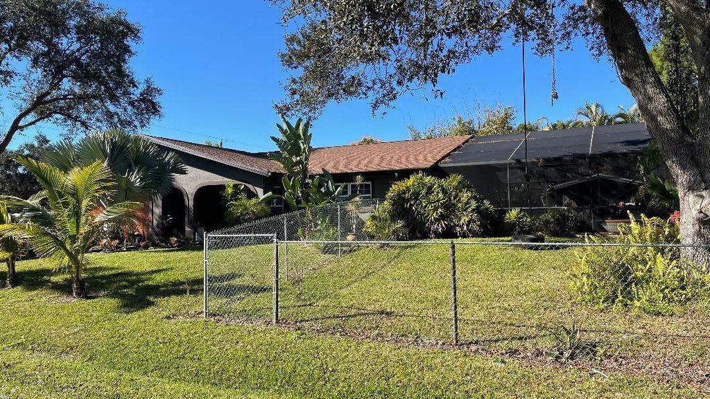 Photo of 798 NW Selvitz Road, Port Saint Lucie, FL 34983 (MLS # R11152360)