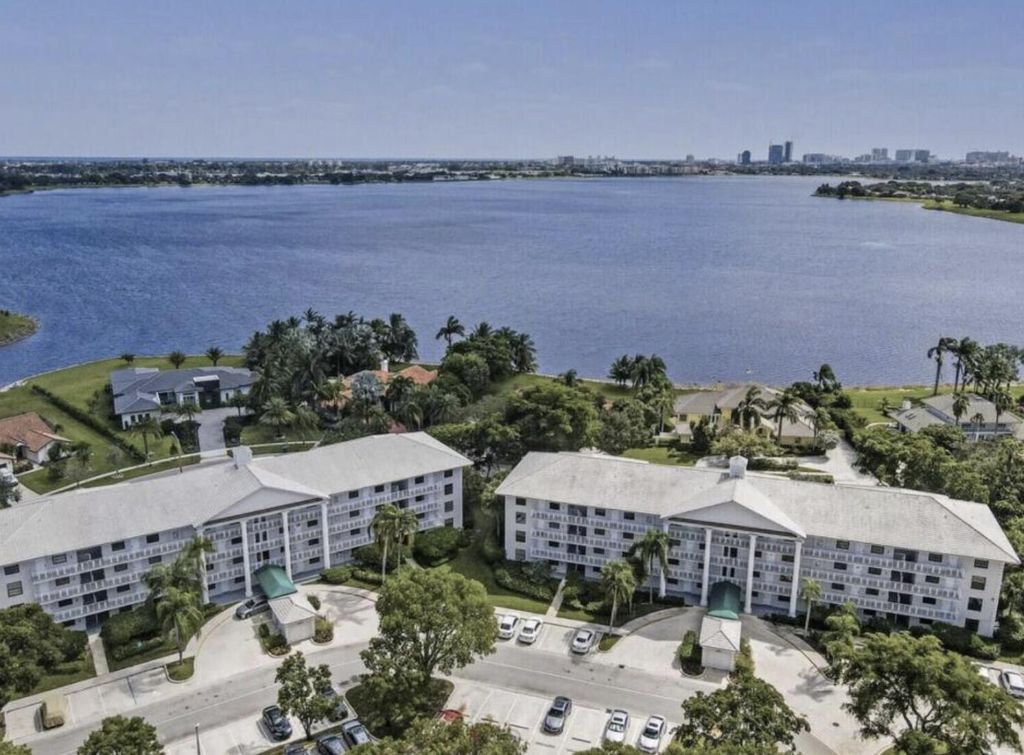 Photo of 3526 Whitehall Drive #404, West Palm Beach, FL 33401 (MLS # B26013152)