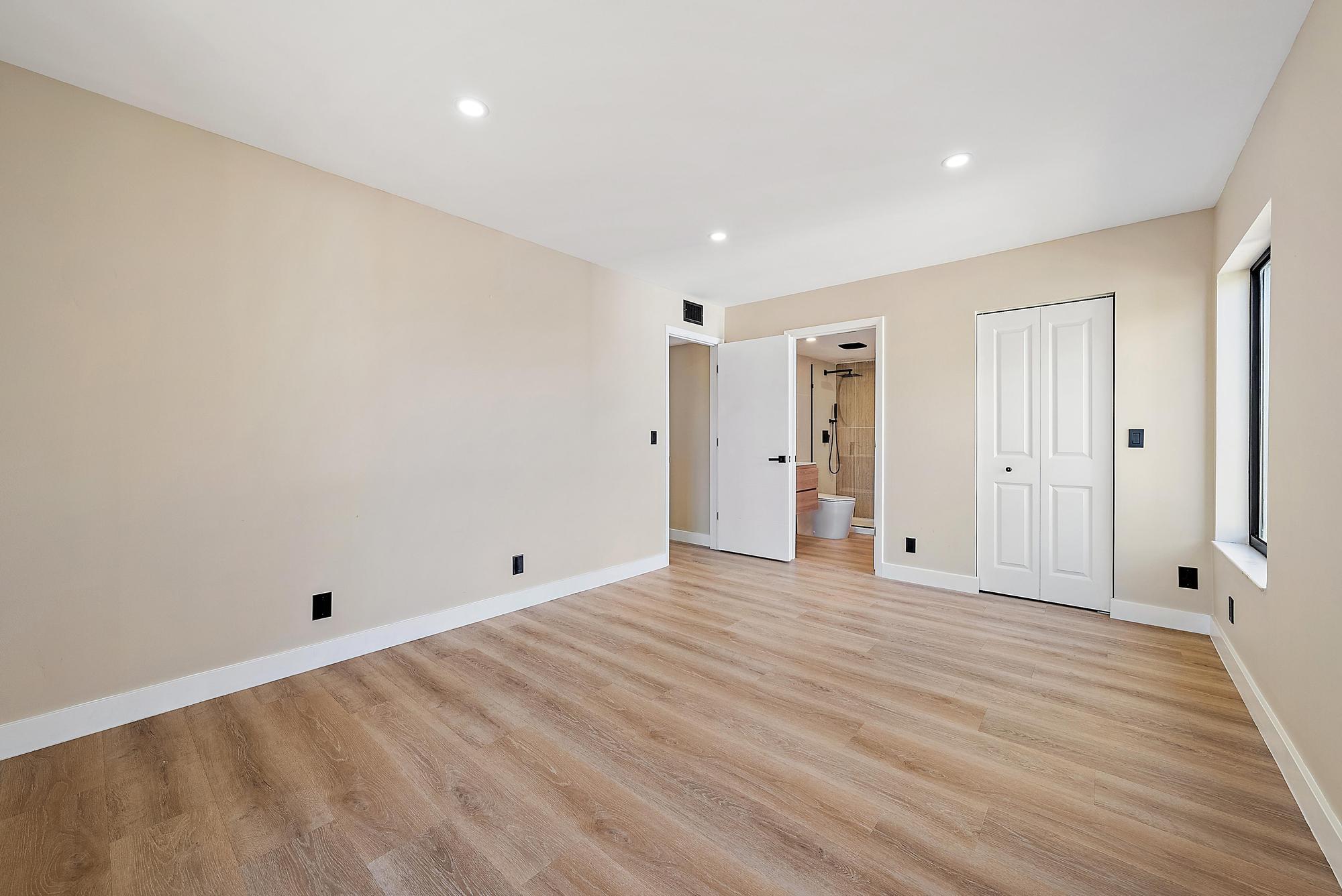 PALM CLUB VILLAGE I CONDO - Residential