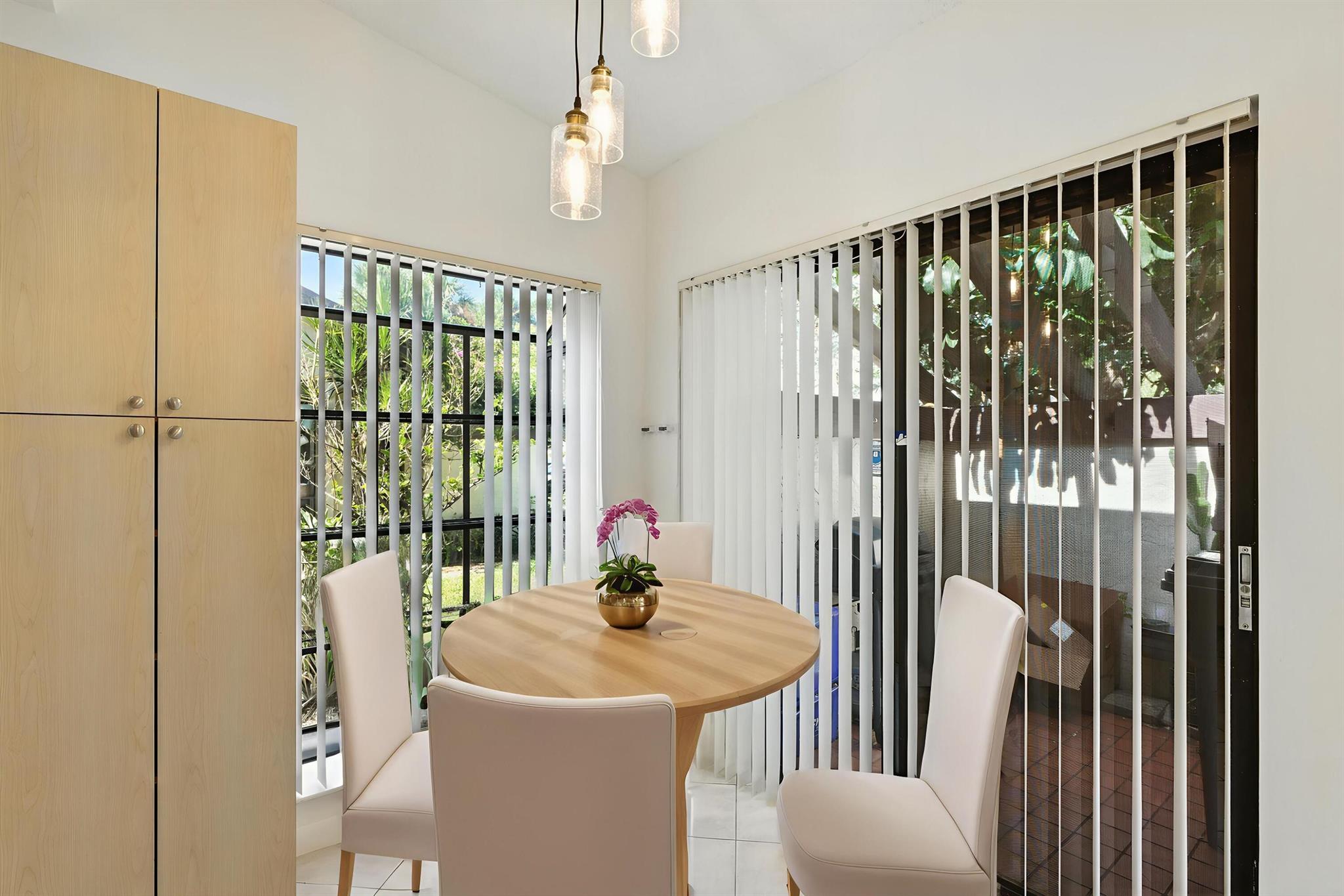 MEED RACQUET CLUB 4 - Residential Lease