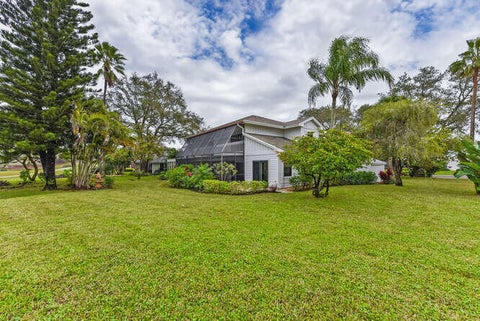 Tiny photo for 12698 SE CASCADES Court, Hobe Sound, FL 33455 (MLS # B26090306)