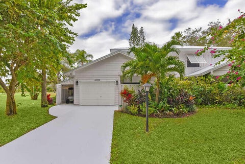 Tiny photo for 12698 SE CASCADES Court, Hobe Sound, FL 33455 (MLS # B26090306)