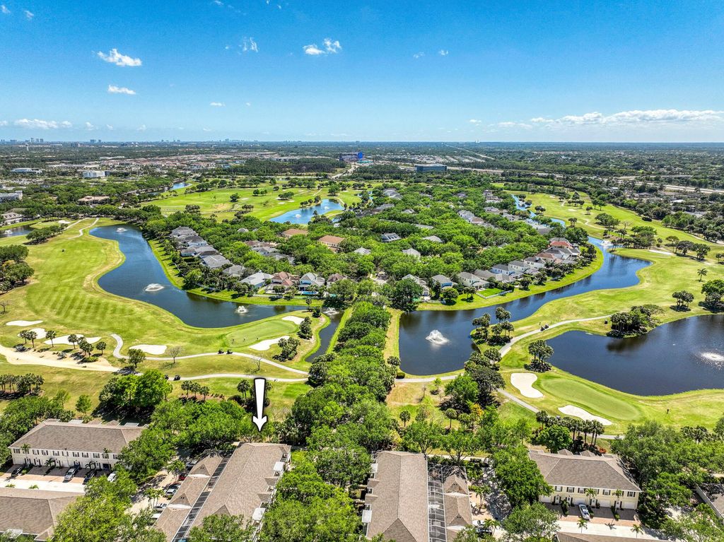 Photo of 114 Radcliffe Court, Jupiter, FL 33458 (MLS # R11070966)