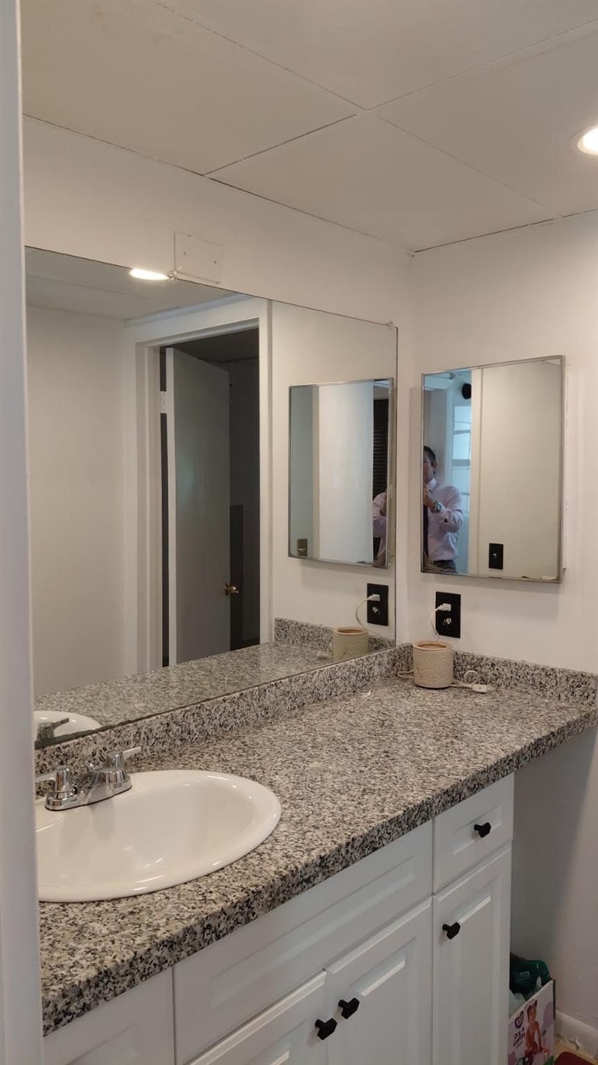 ORIOLE GOLF & TENNIS CLUB - Residential