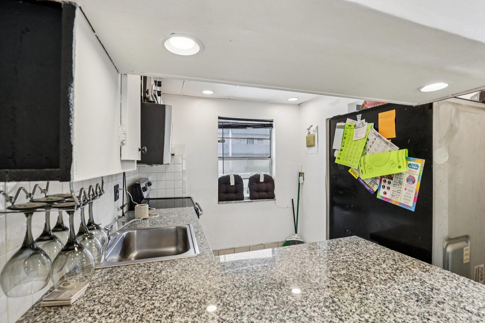 ORIOLE GOLF & TENNIS CLUB - Residential