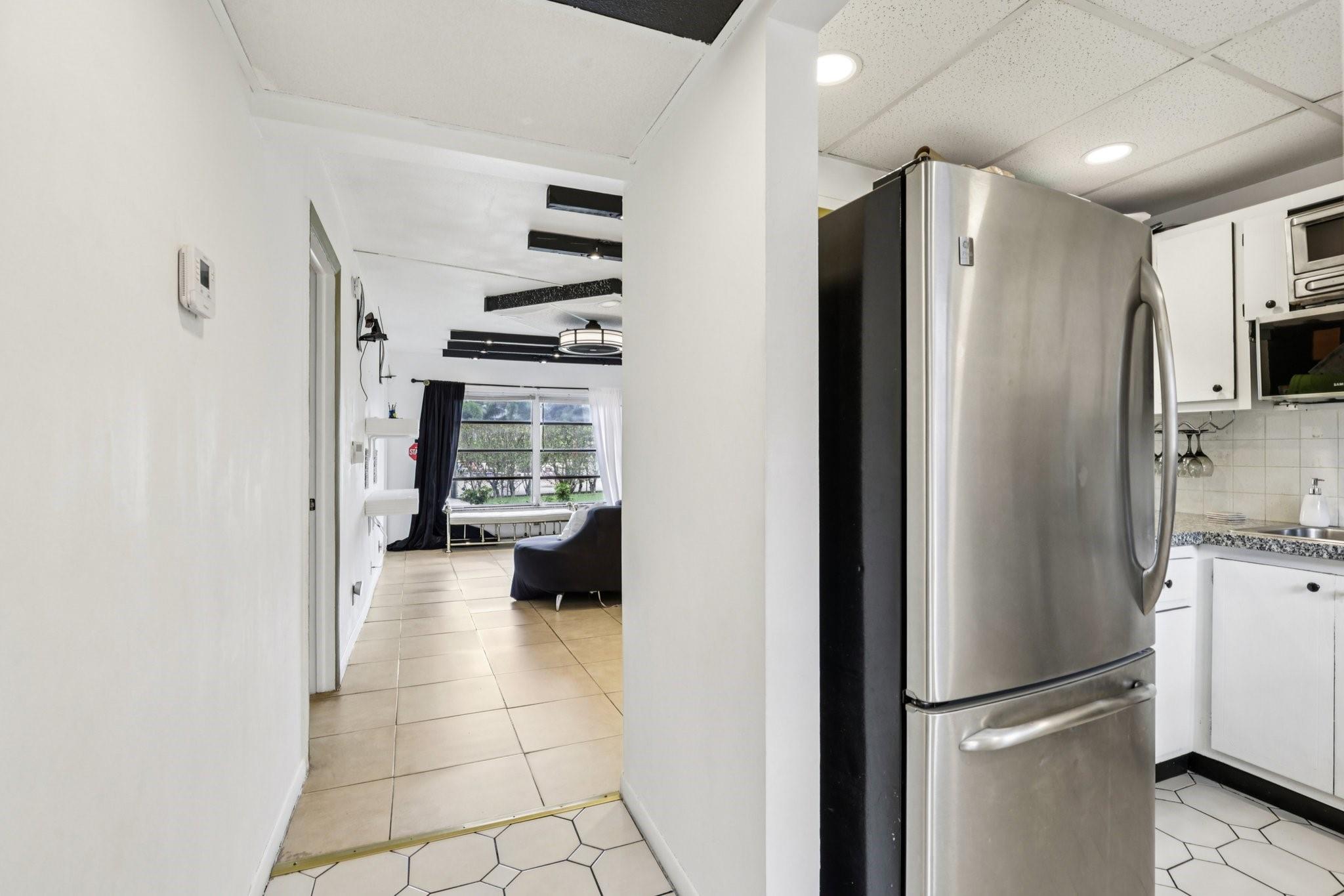 ORIOLE GOLF & TENNIS CLUB - Residential