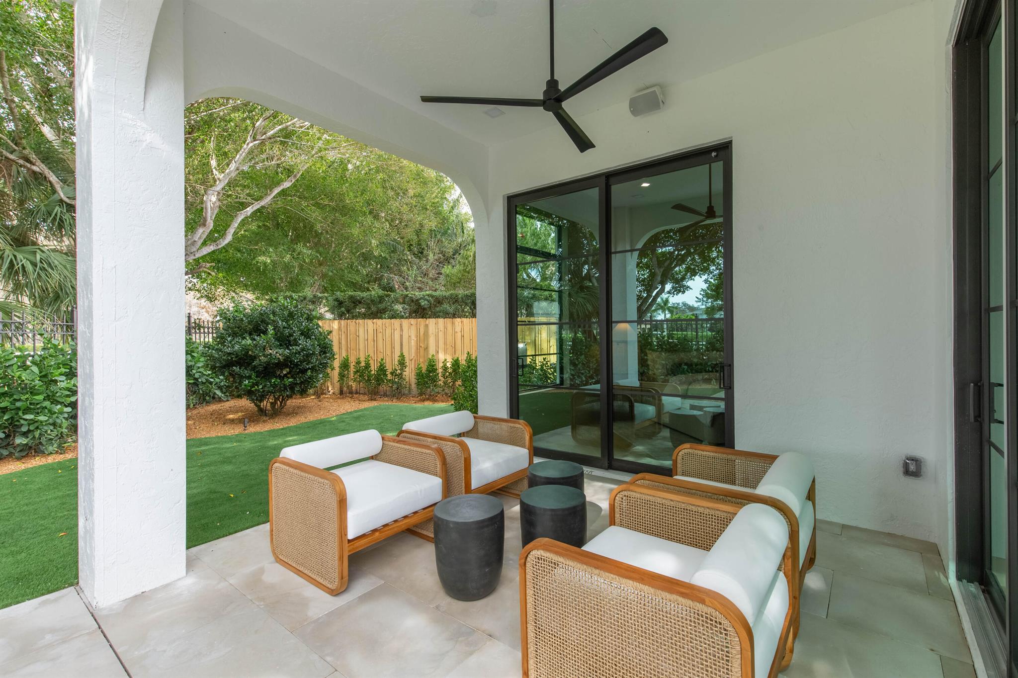 EAGLES LANDING OF P B POL - Residential