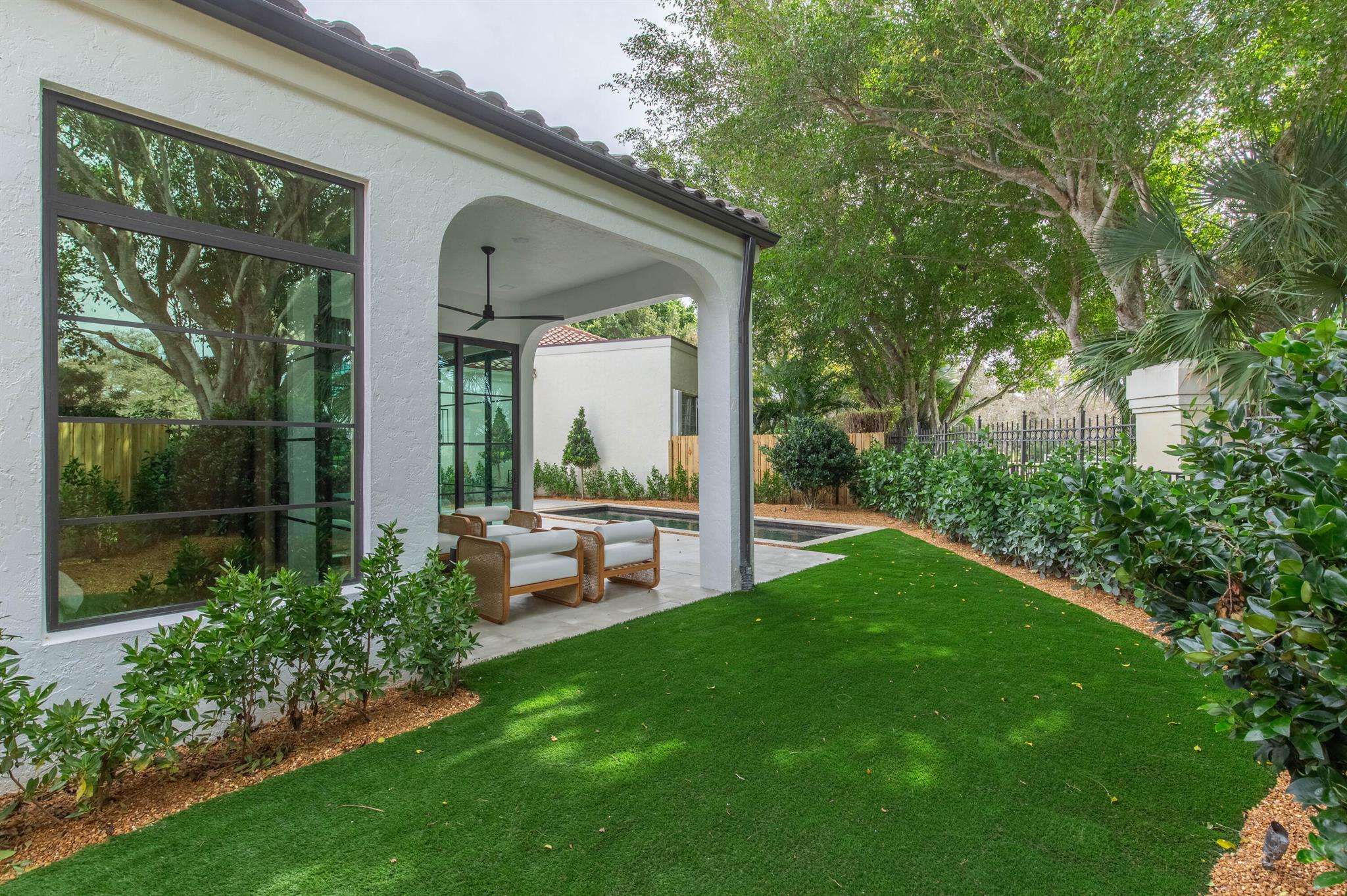 EAGLES LANDING OF P B POL - Residential