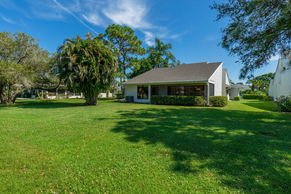 EASTPOINTE SUB 9-A - Residential Lease
