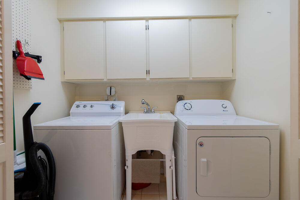 EASTPOINTE SUB 9-A - Residential Lease
