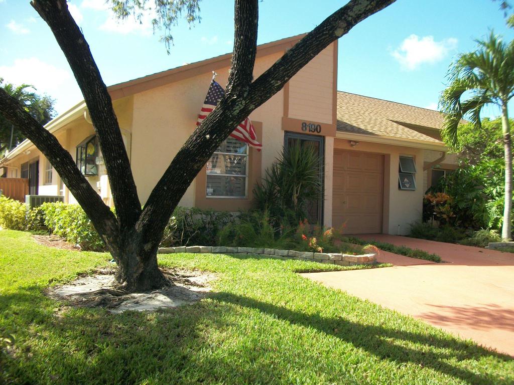 WHISPER WALK SEC C CONDO - Residential