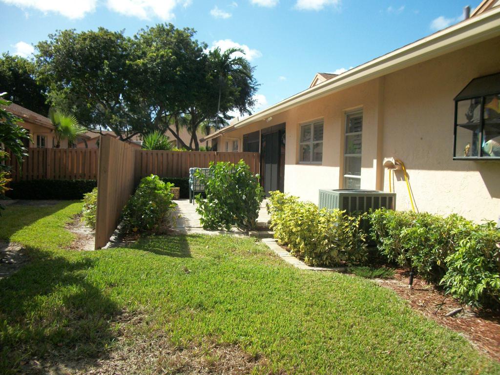 WHISPER WALK SEC C CONDO - Residential