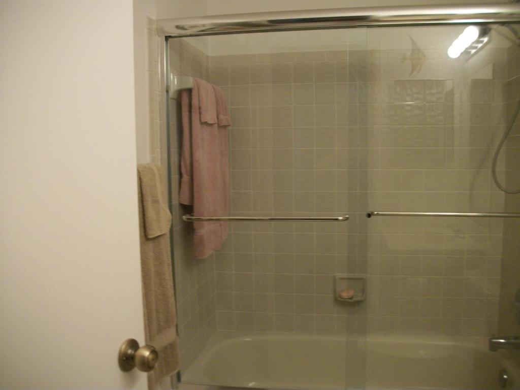 WHISPER WALK SEC C CONDO - Residential