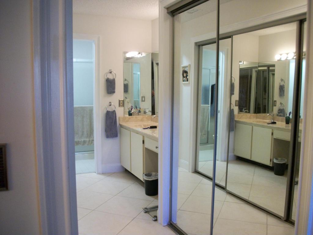 WHISPER WALK SEC C CONDO - Residential