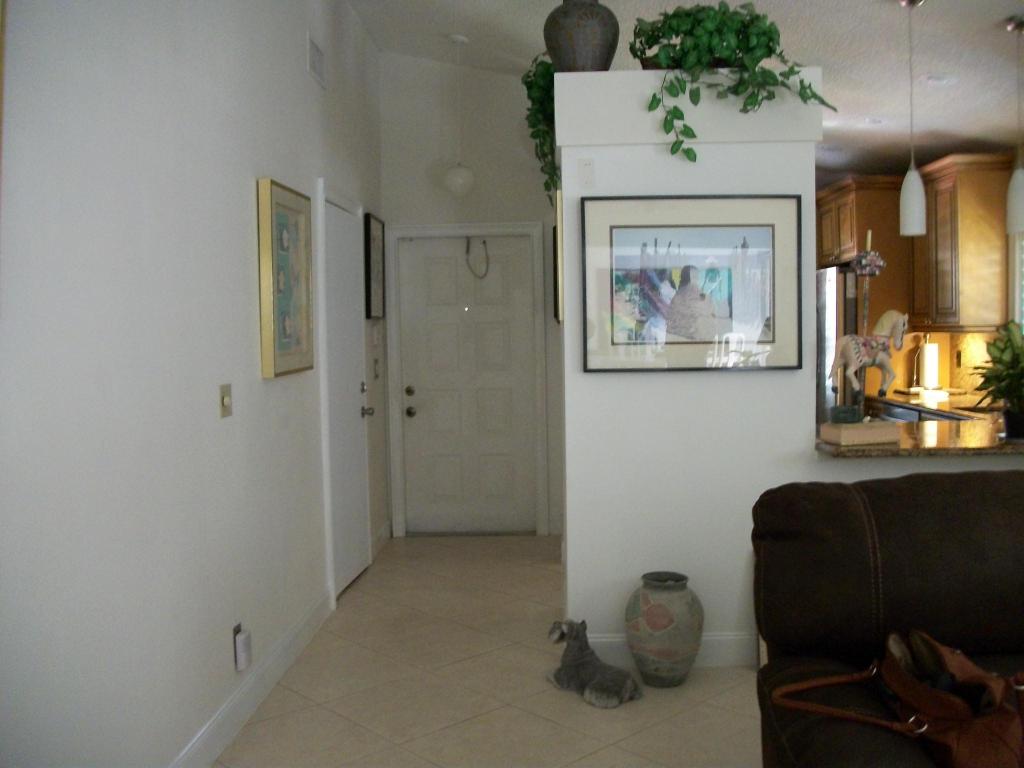 WHISPER WALK SEC C CONDO - Residential