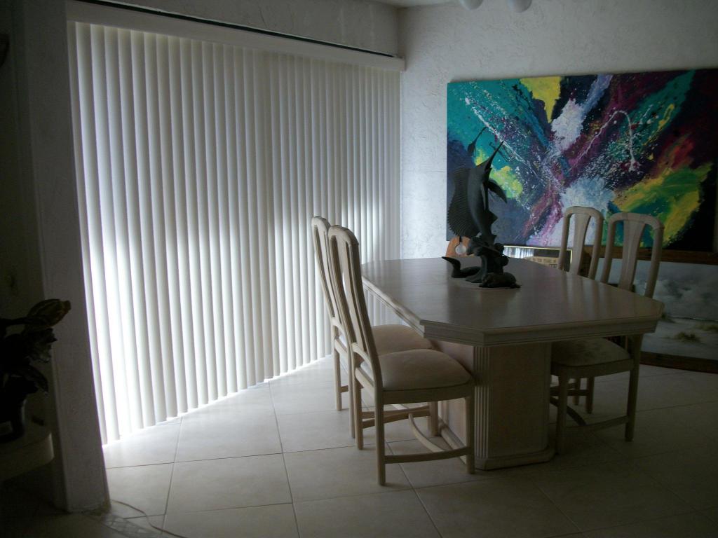 WHISPER WALK SEC C CONDO - Residential