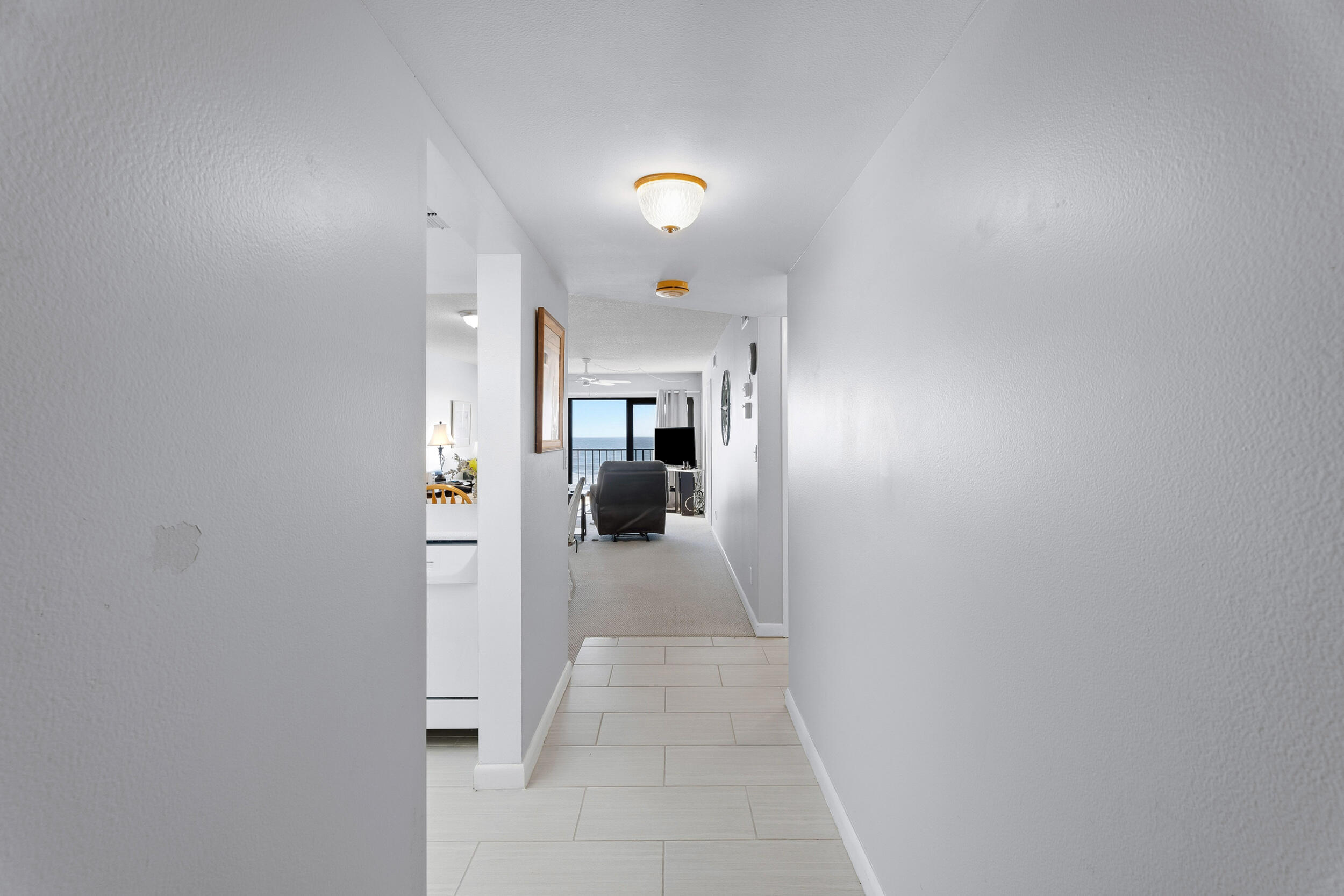 10310 S Ocean Drive 609