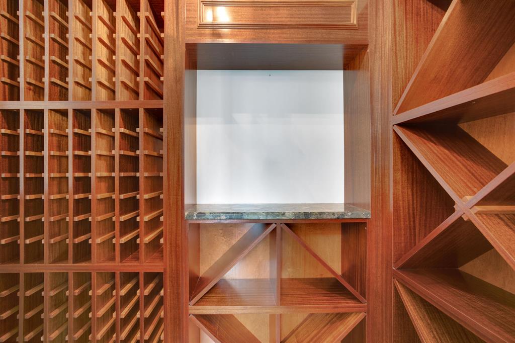 LAKE ROGERS ISLE UNIT A - Residential