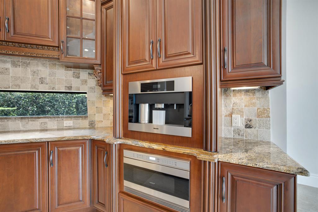 LAKE ROGERS ISLE UNIT A - Residential