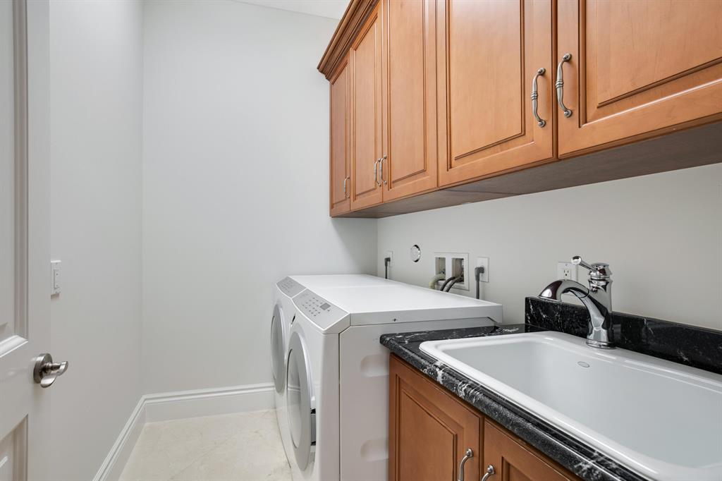 LAKE ROGERS ISLE UNIT A - Residential