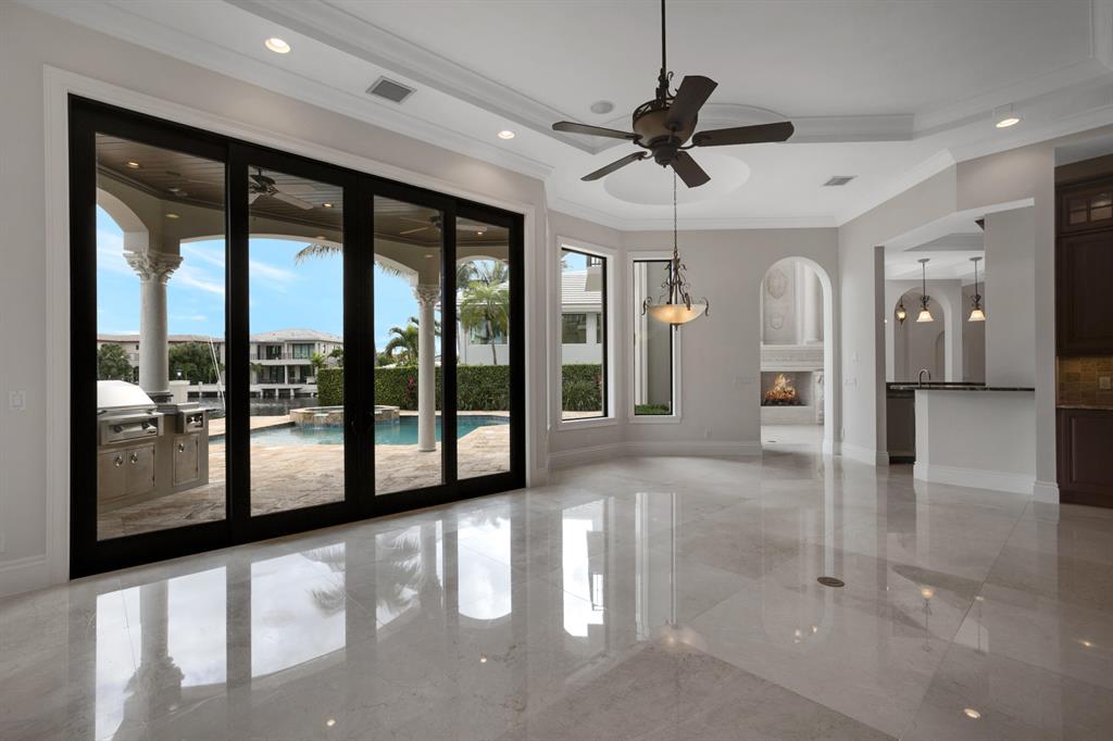 LAKE ROGERS ISLE UNIT A - Residential