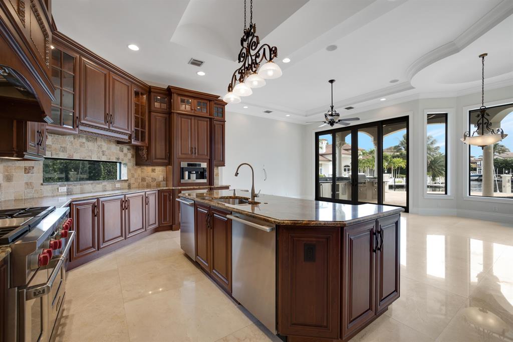 LAKE ROGERS ISLE UNIT A - Residential