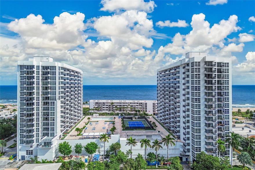 Beach style-living in this 1-bed/1-bath fully furnished unit. Large balcony with access from the living room and the bedroom, with great views of the ocean and the Intercoastal waterway.  Covered parking, 24/7 concierge service. Fully furnished. Walk to the Pompano Beach pier, shopping, and restaurants. Prime location for boating activities, and water taxi to go to Ft Lauderdale down to Miami. A must-see short-term rental. Sorry no pets or smoking allowed.